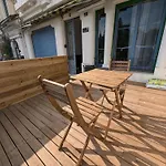 Atypique Studio Avec Terrasse