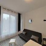 Atypique Studio Avec Terrasse