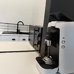 Atypique Studio Avec Terrasse