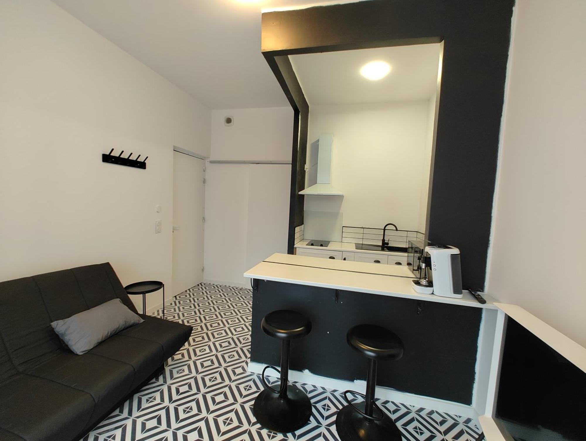Atypique Avec Terrasse Lourdes