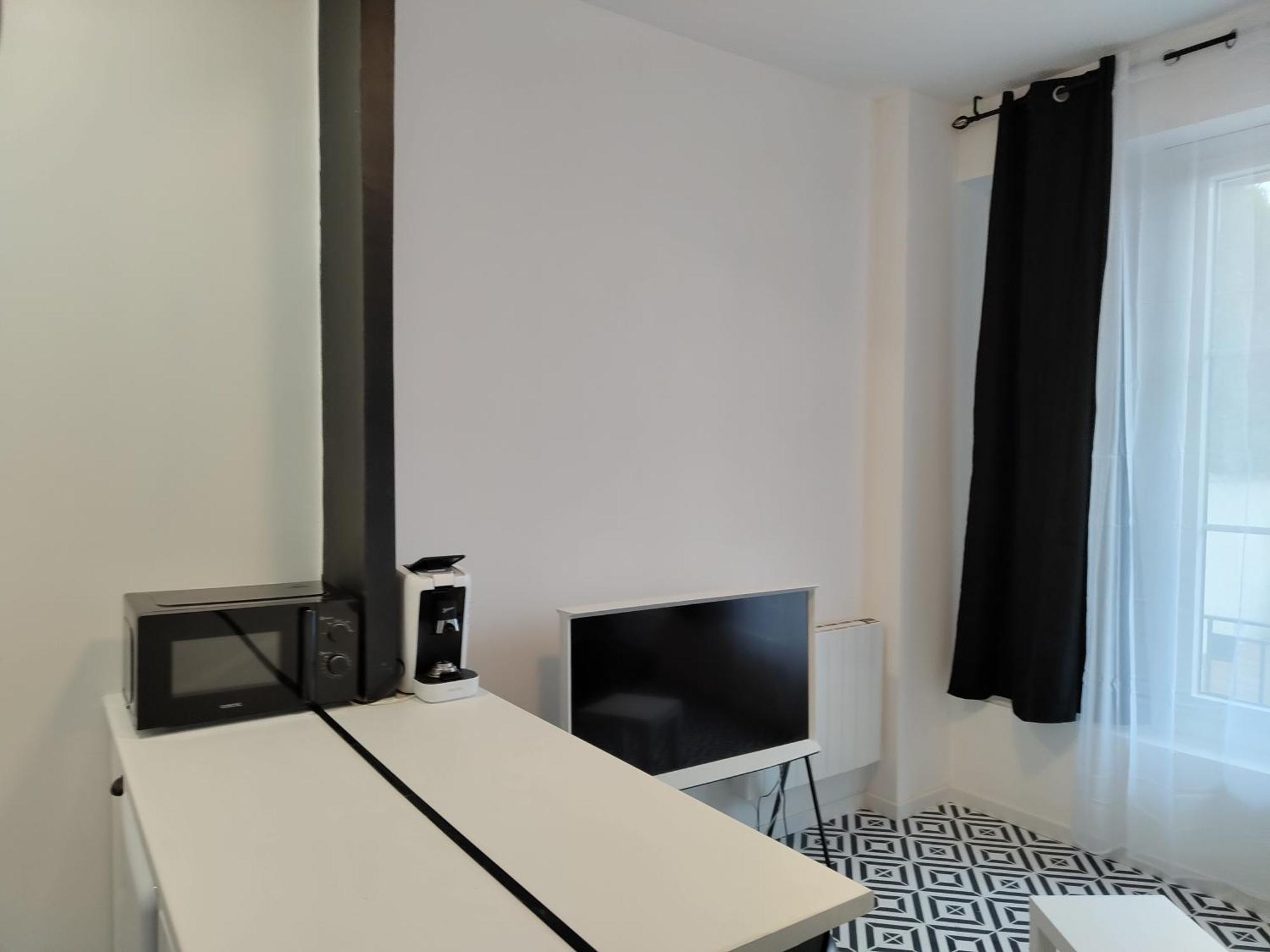 Atypique Avec Terrasse Lourdes