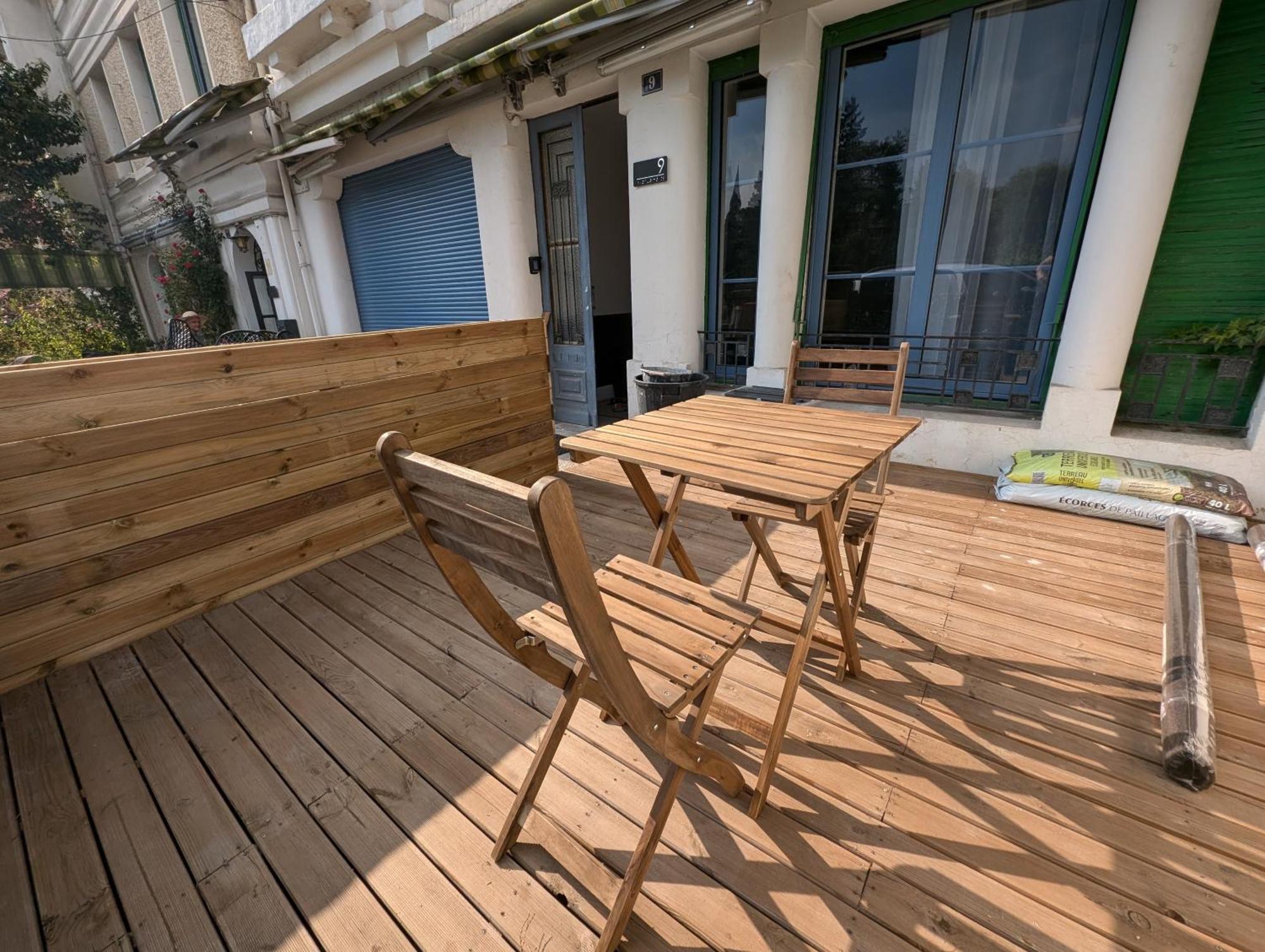 Atypique Avec Terrasse